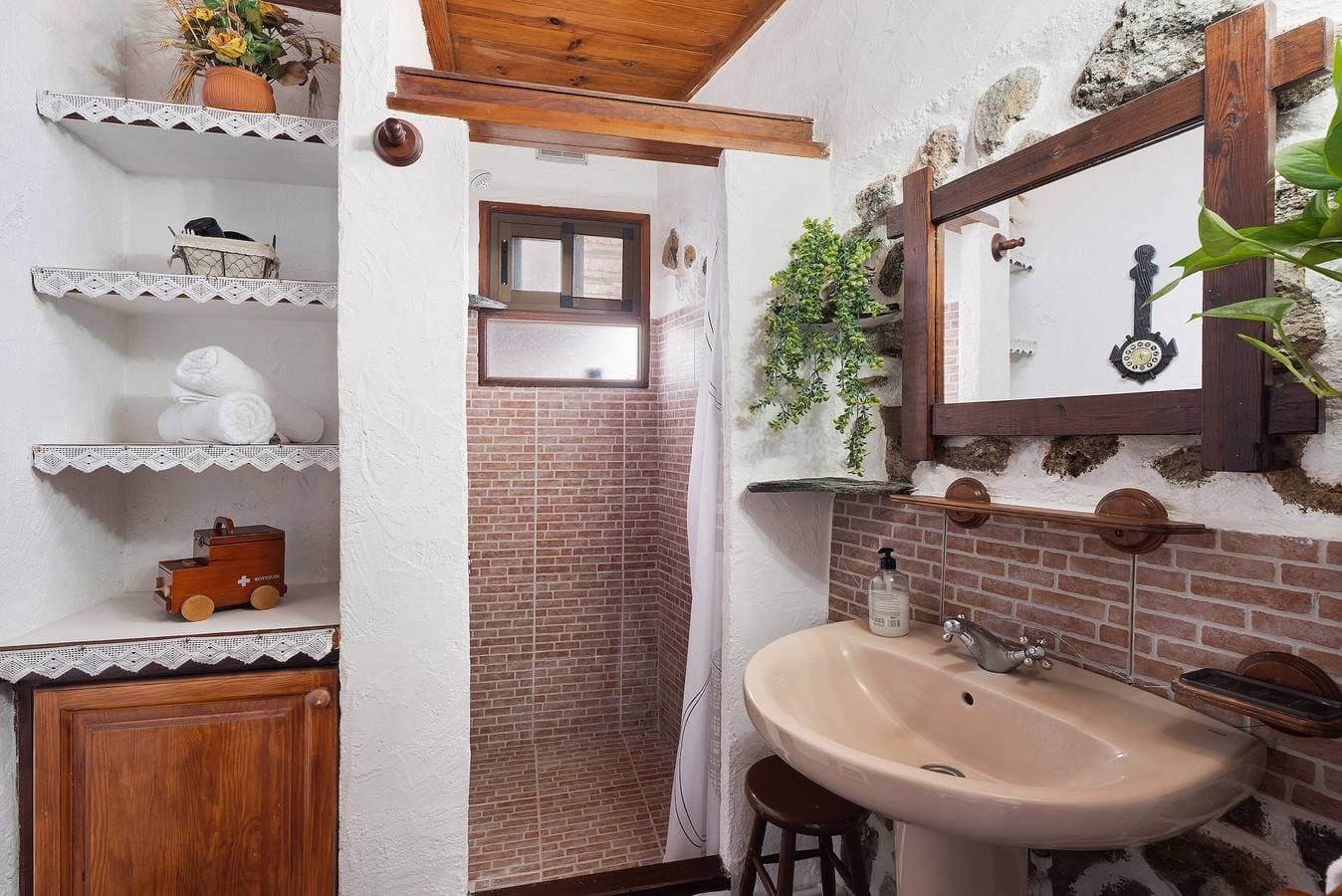 Foto 9 von 31: Ferienhaus 'Rosalía' mit Meerblick, Terrasse und WLAN