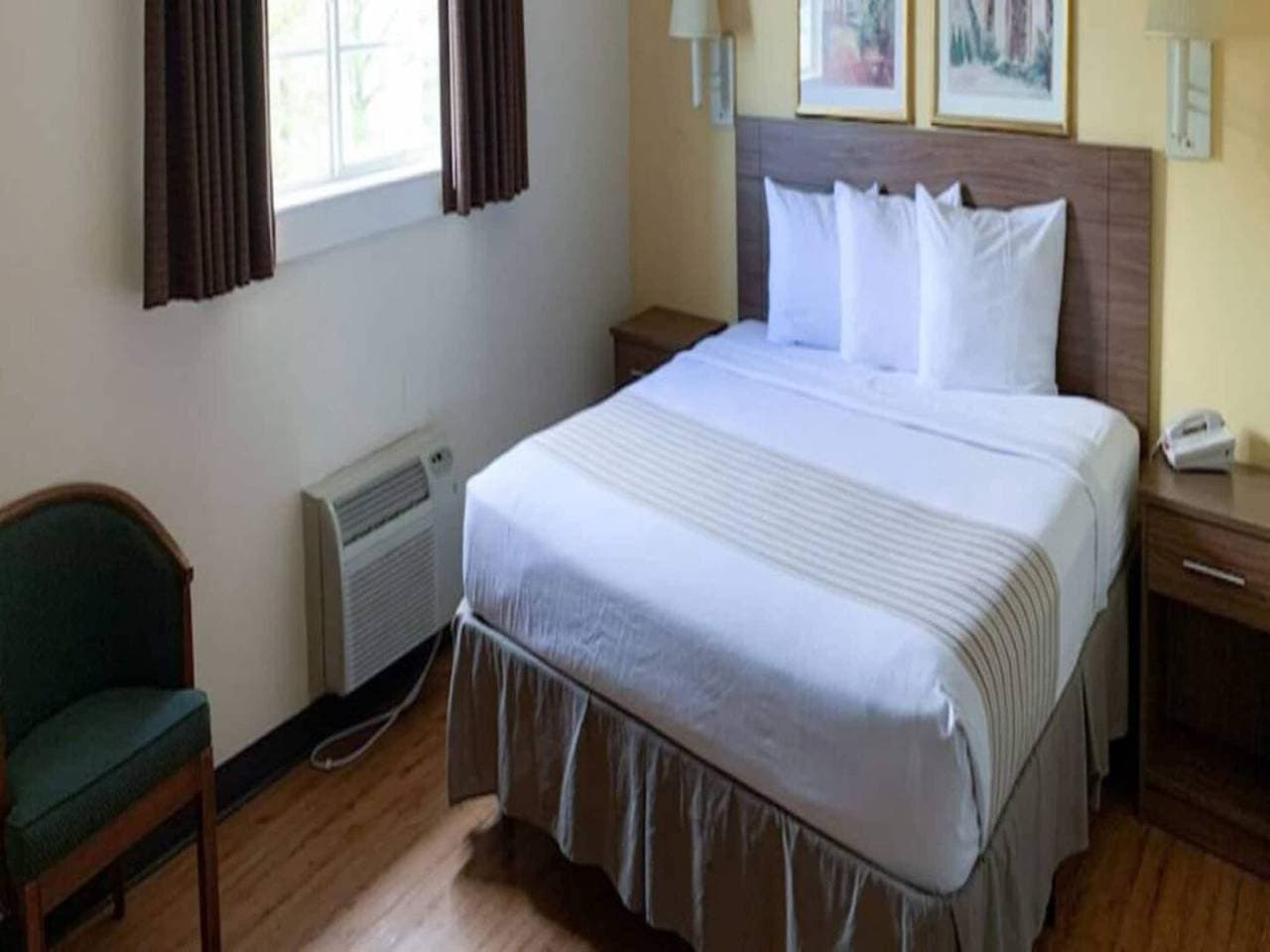 Foto 7 von 38: 1 Queensize-Bett | Nichtraucher, Kühlschrank