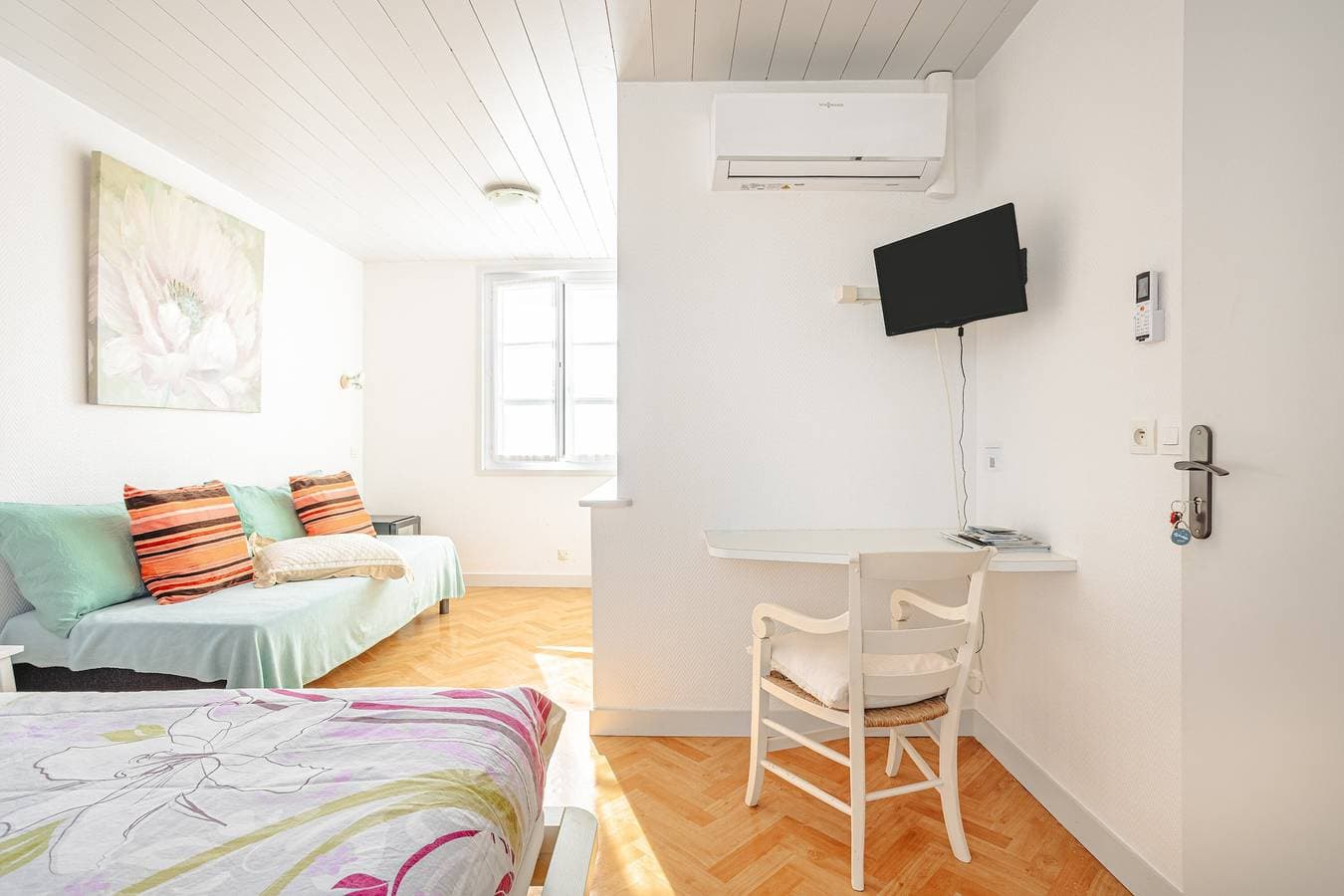 Foto 11 von 20: Gästezimmer Heraudeau 1 – mit gemeinsamem Garten und Klimaanlage