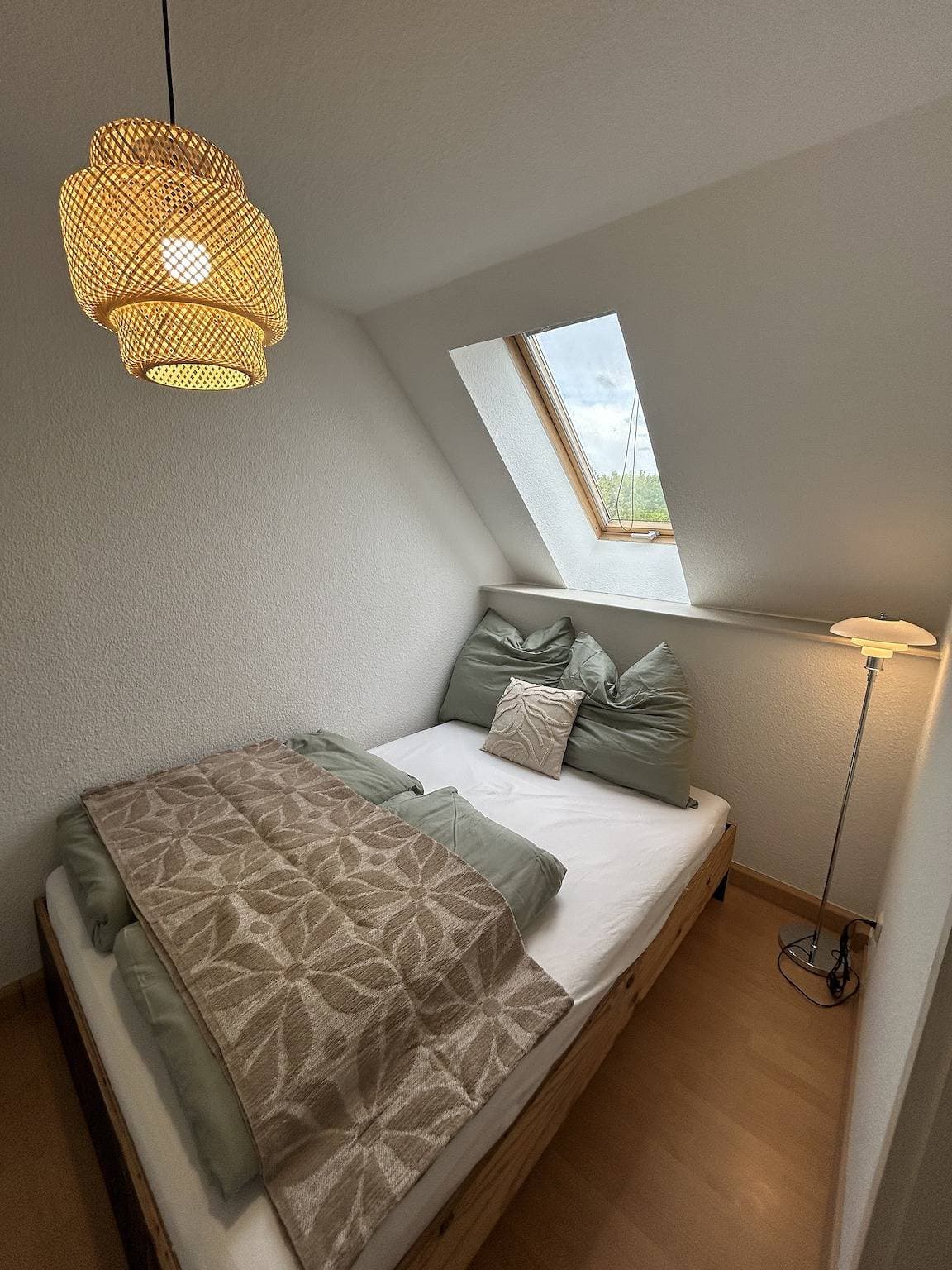 Foto 10 von 14: Apartment „Stadtloft am Schillerpark“ mit WLAN