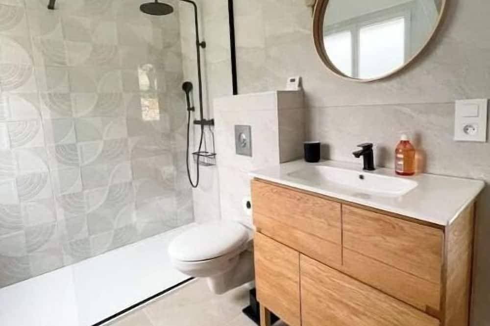 Foto 9 von 30: 2-bedroom apartment overlooking the pool