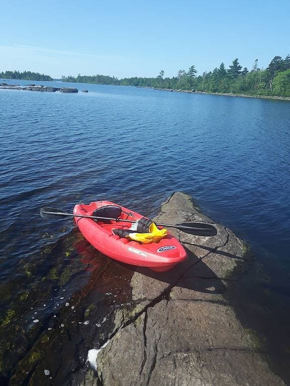 Foto 13 von 39: Die Landung des Adlers am Minamkeak Lake
