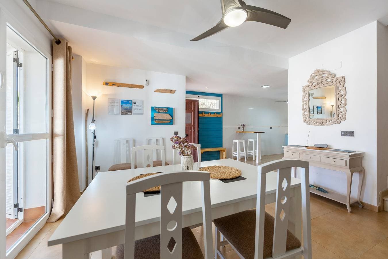 Foto 6 von 35: Ferienhaus 'Rous' mit Meerblick, privatem Pool und WLAN