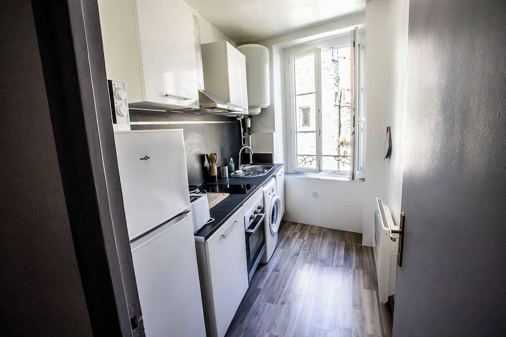 Foto 9 von 10: Beautiful 52 M2 City Center Apartment