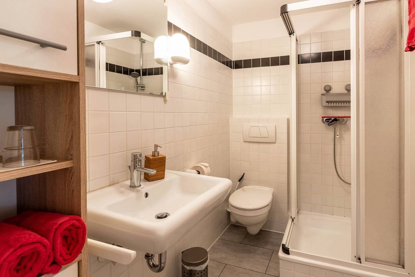 Foto 12 von 23: Ferienwohnung "Fetscher 2" mit Seeblick, Pool, Sauna & Wi-Fi