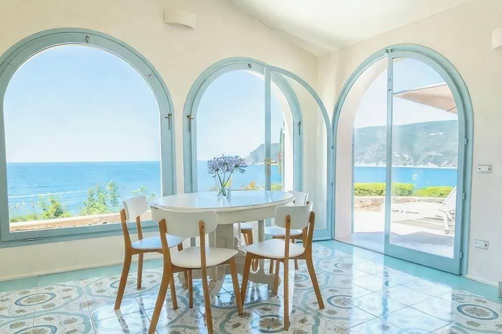 Apartment Marino mit traumhaftem Blick auf den Golf, nur 5 Minuten zum Strand 1
