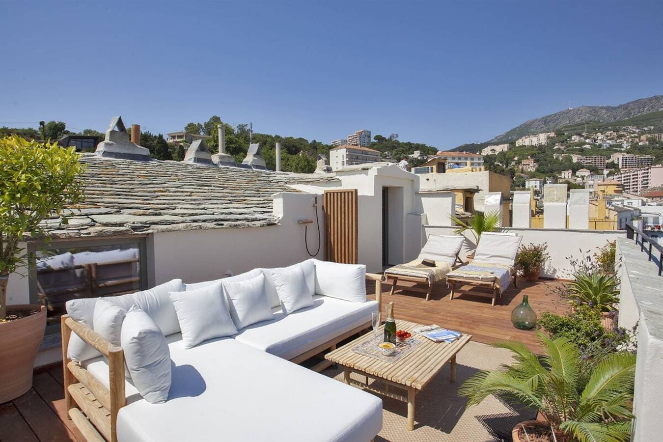 Foto 7 von 45: Appartement de standing avec rooftop de 35m2
