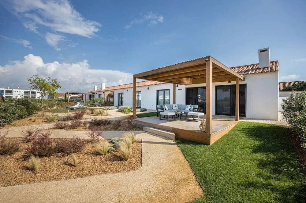 Cosy & Calm Rosemary Retreat in Rogil 1