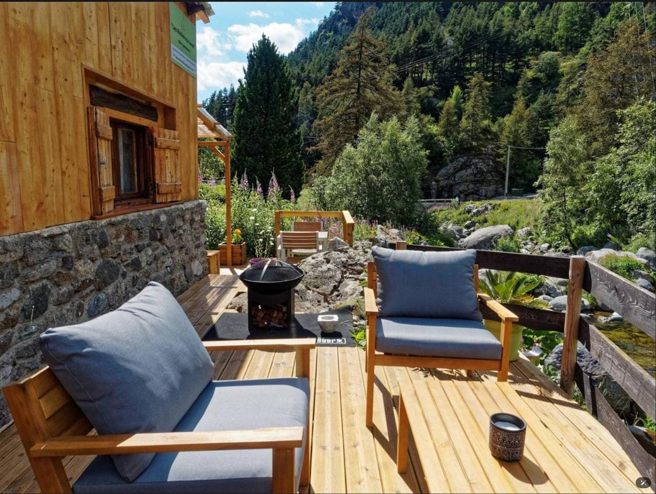 Foto 3 von 33: Charmantes Chalet im Herzen des Mercantour, direkt am Bach Gordolasque, mitten in der Natur