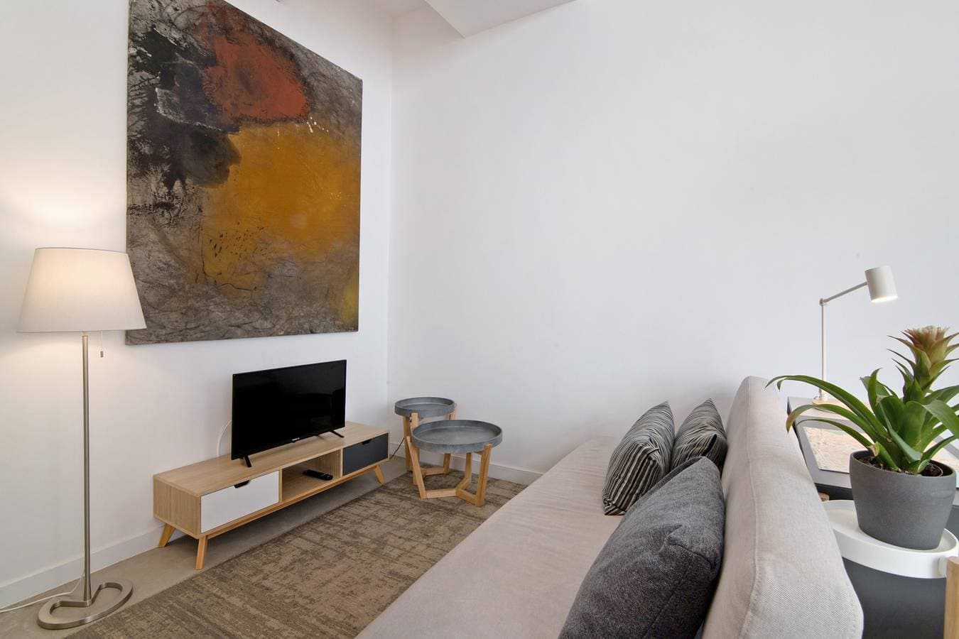 Foto 7 von 22: Einzimmerwohnung 'Casa Vermelha II' mit Gemeinschaftsterrasse und WLAN