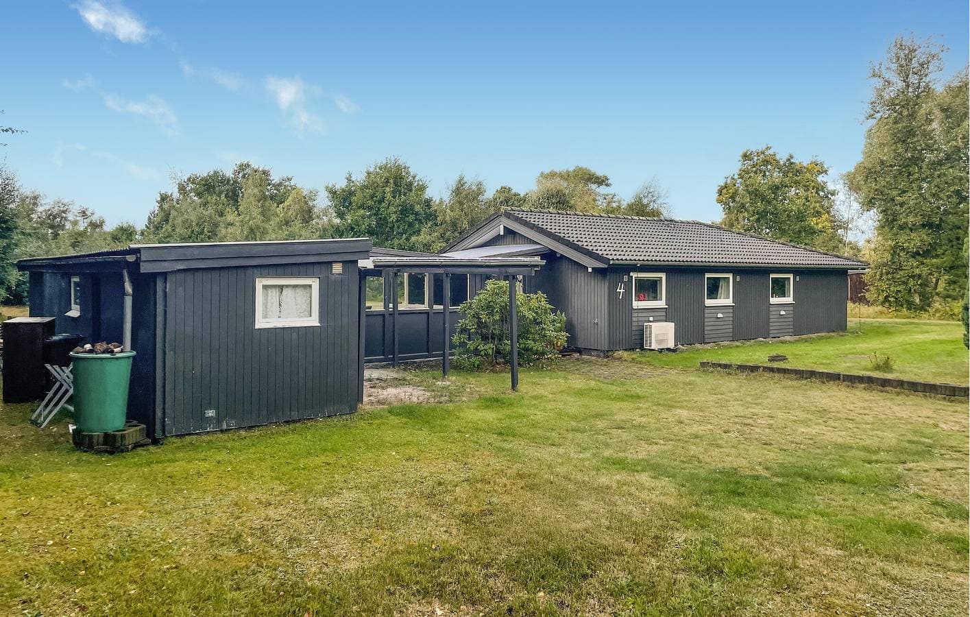 Foto 2 von 18: Ferienhaus für 6 Personen mit Garten