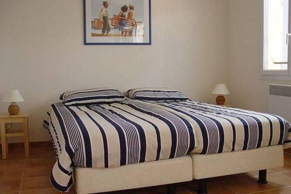 Foto 11 von 40: Freundliche Villa Flucht