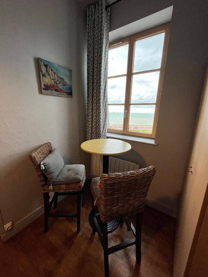 Foto 2 von 22: One-Bedroom Apartment