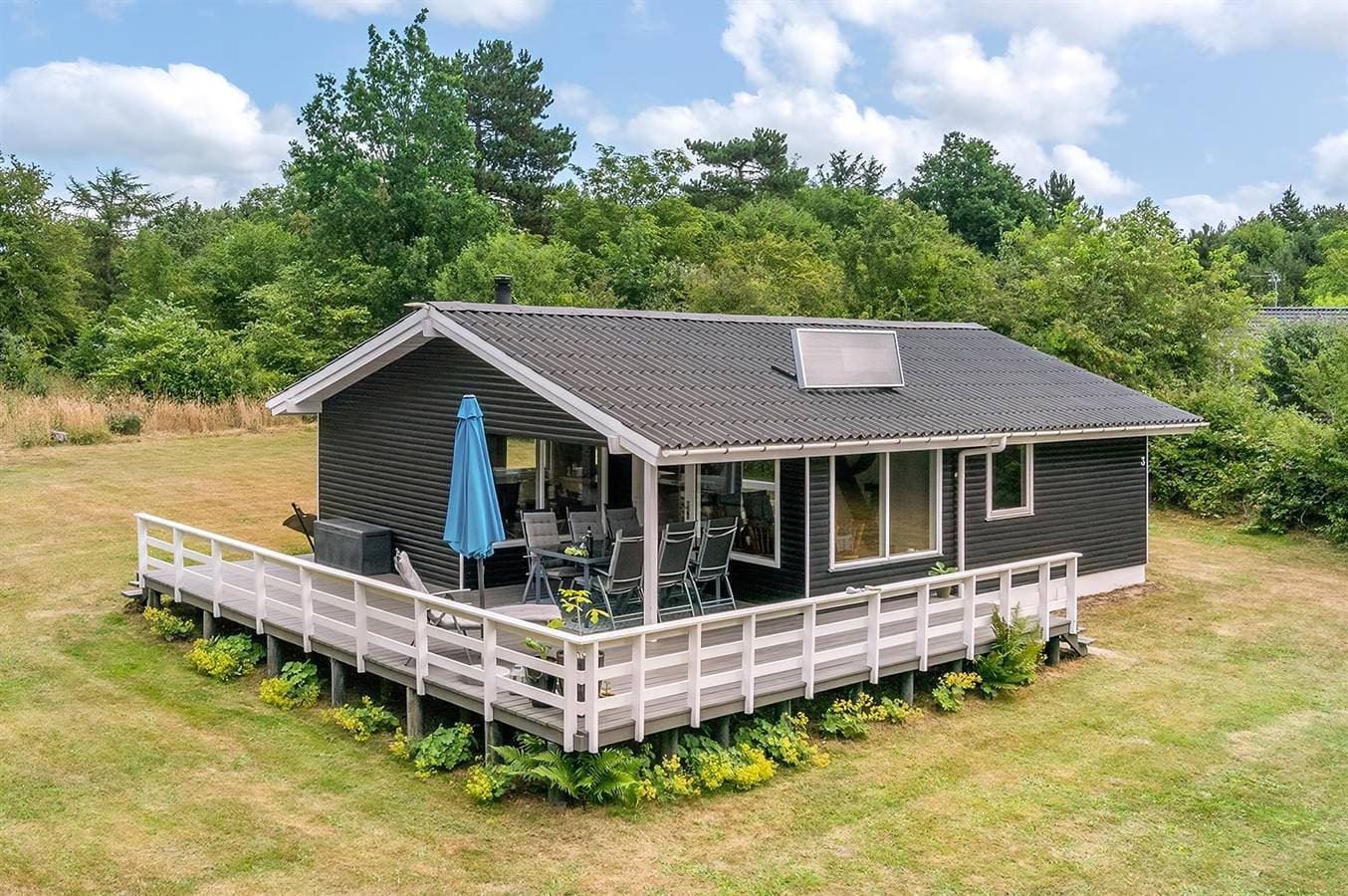 Beautiful home in Humble w/ WiFi and 3 Bedrooms 1