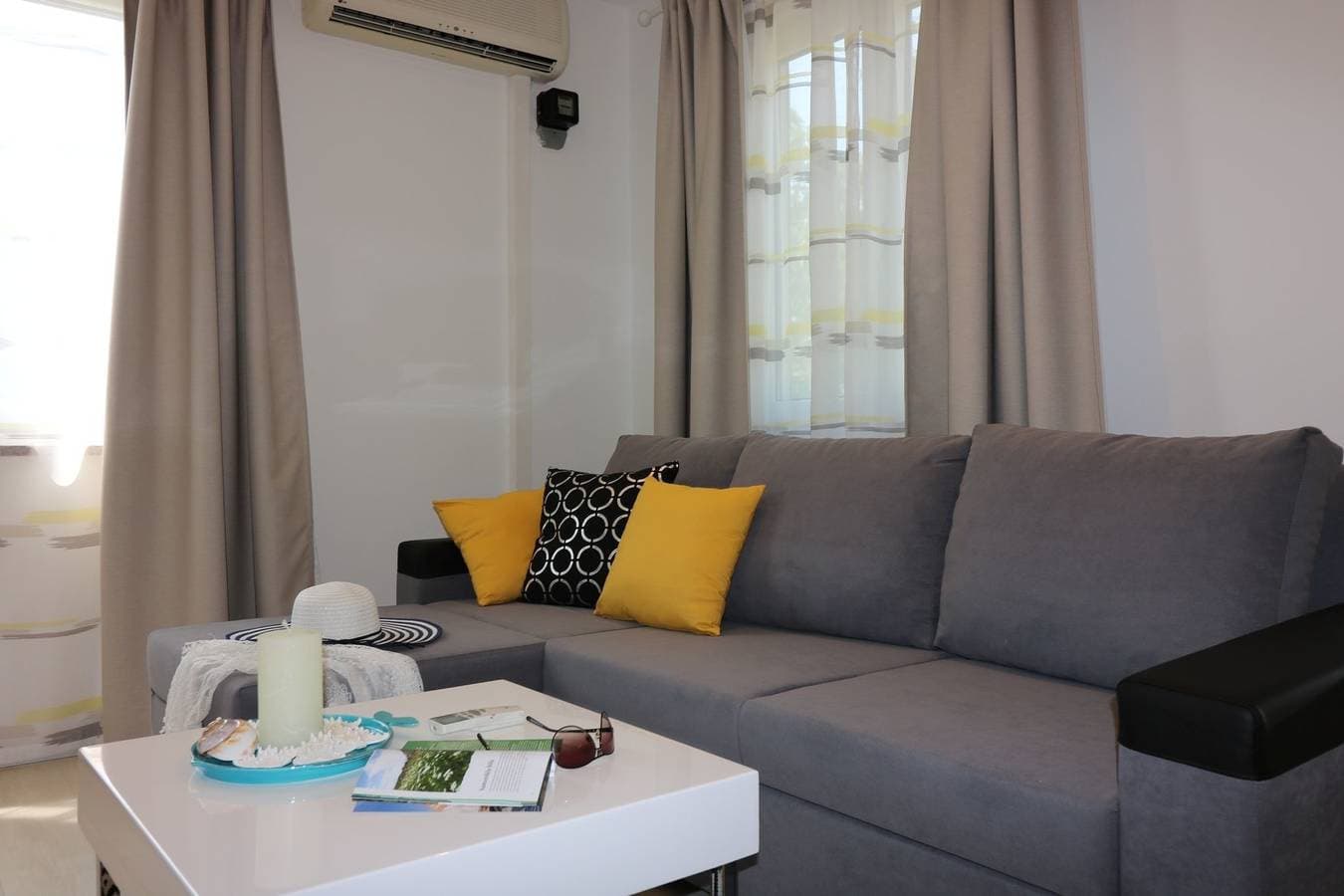 Foto 4 von 24: Residence Lorena Bungalow Lavanda  1