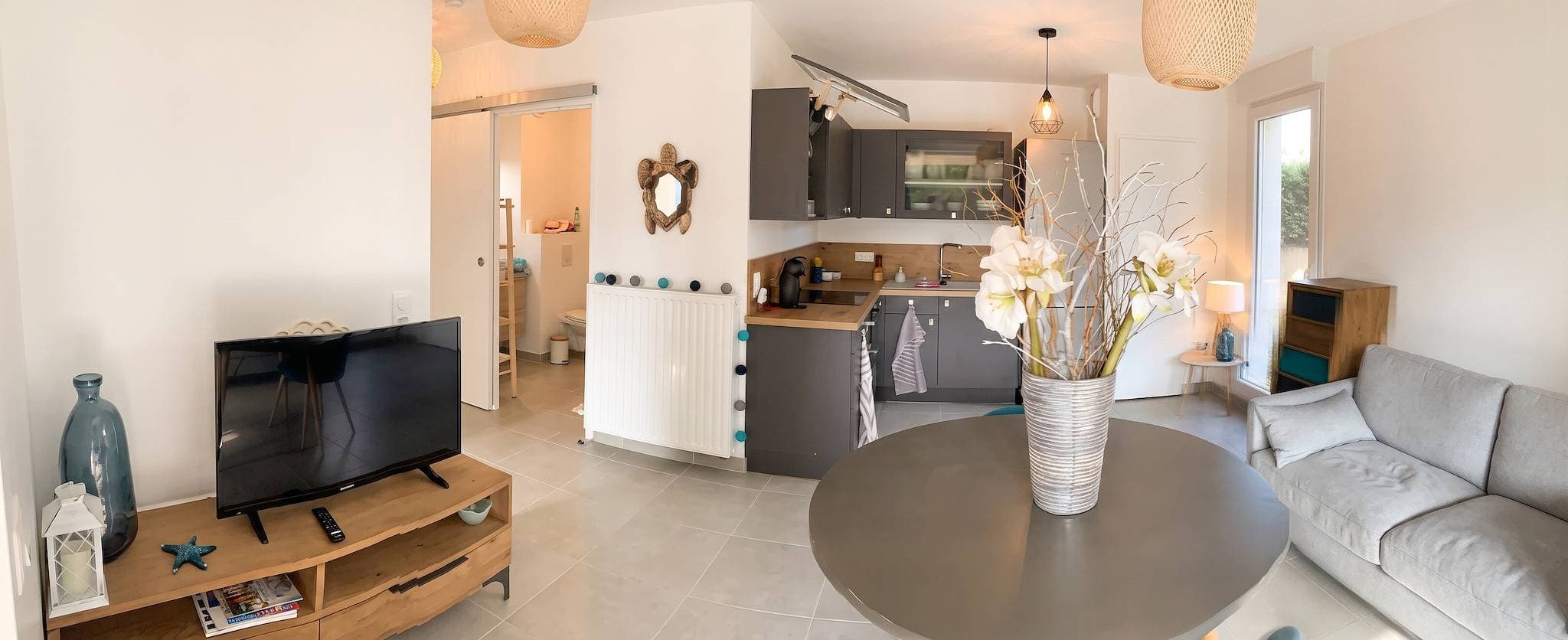 Foto 3 von 17: Charmante Wohnung in Six-Fours-les-Plages mit Garten