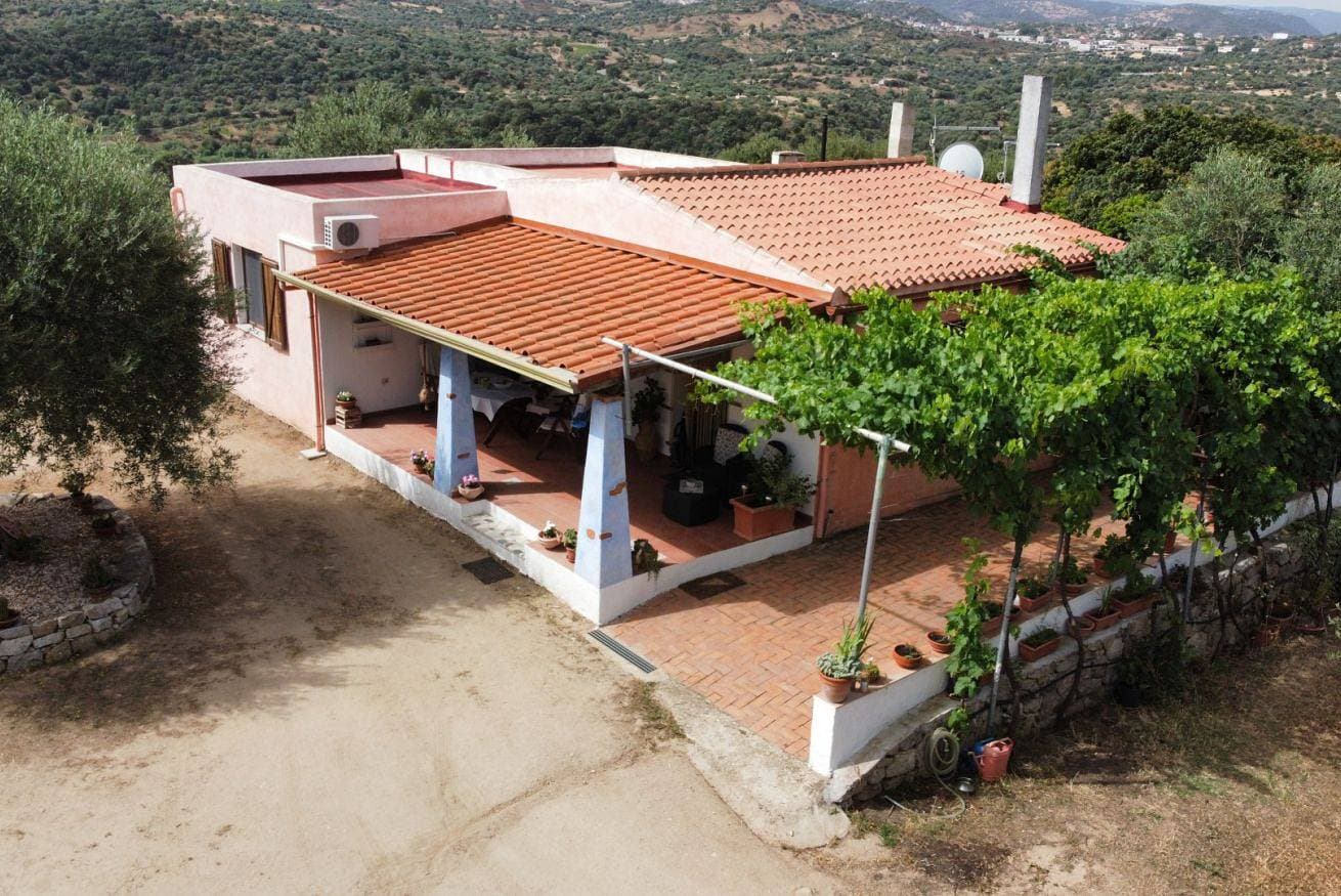 Foto 9 von 59: Villa L'Oleandro mit herrlicher Aussicht, privatem Pool und A/C