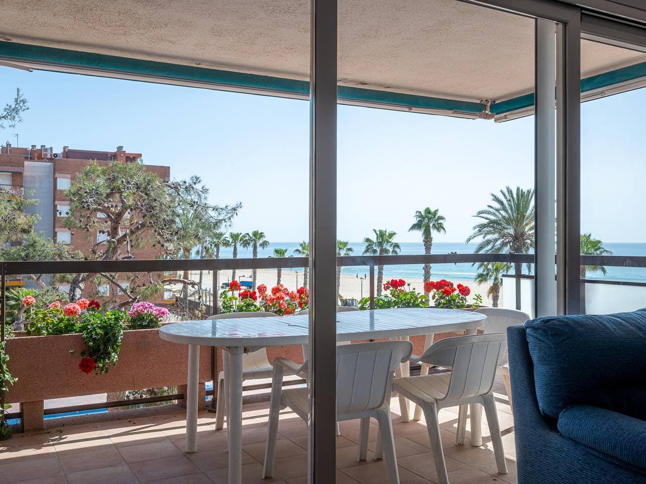 3-Zimmer-Wohnung, Terrasse, Parkplatz, Klimaanlage, Meerblick 1