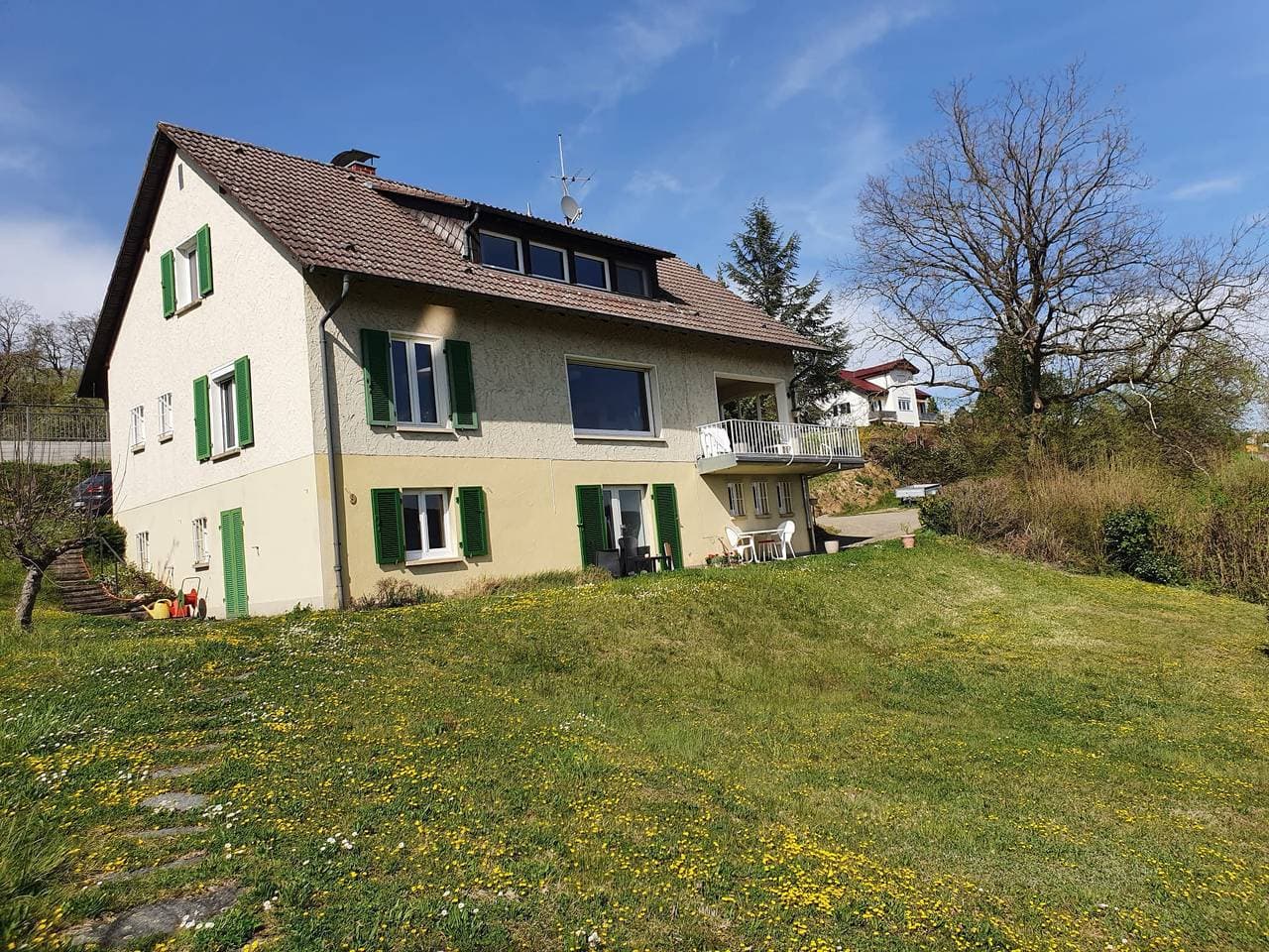 Foto 3 von 13: Ferienwohnung Seegarten - Souterrain Ferienwohnung, 50qm, 1 Schlafnische, 1 Schlafcouch. 1-2 Personen