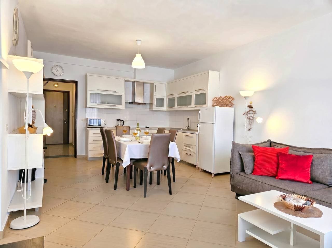 Foto 6 von 29: Ferienwohnung für 4 Personen mit Balkon