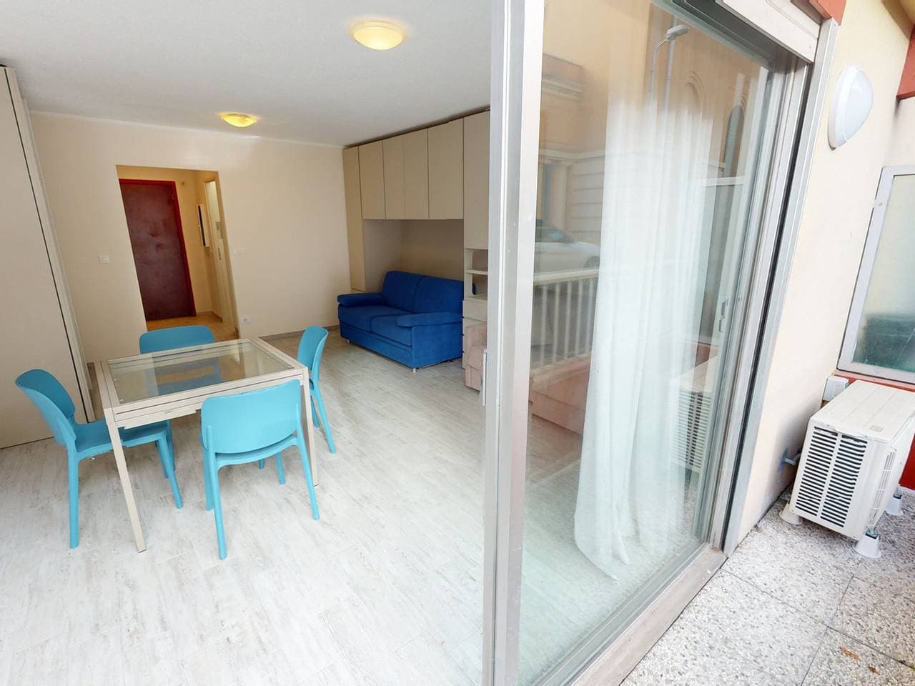Foto 3 von 16: Klimatisiertes Studio in Strandnähe und Geschäften