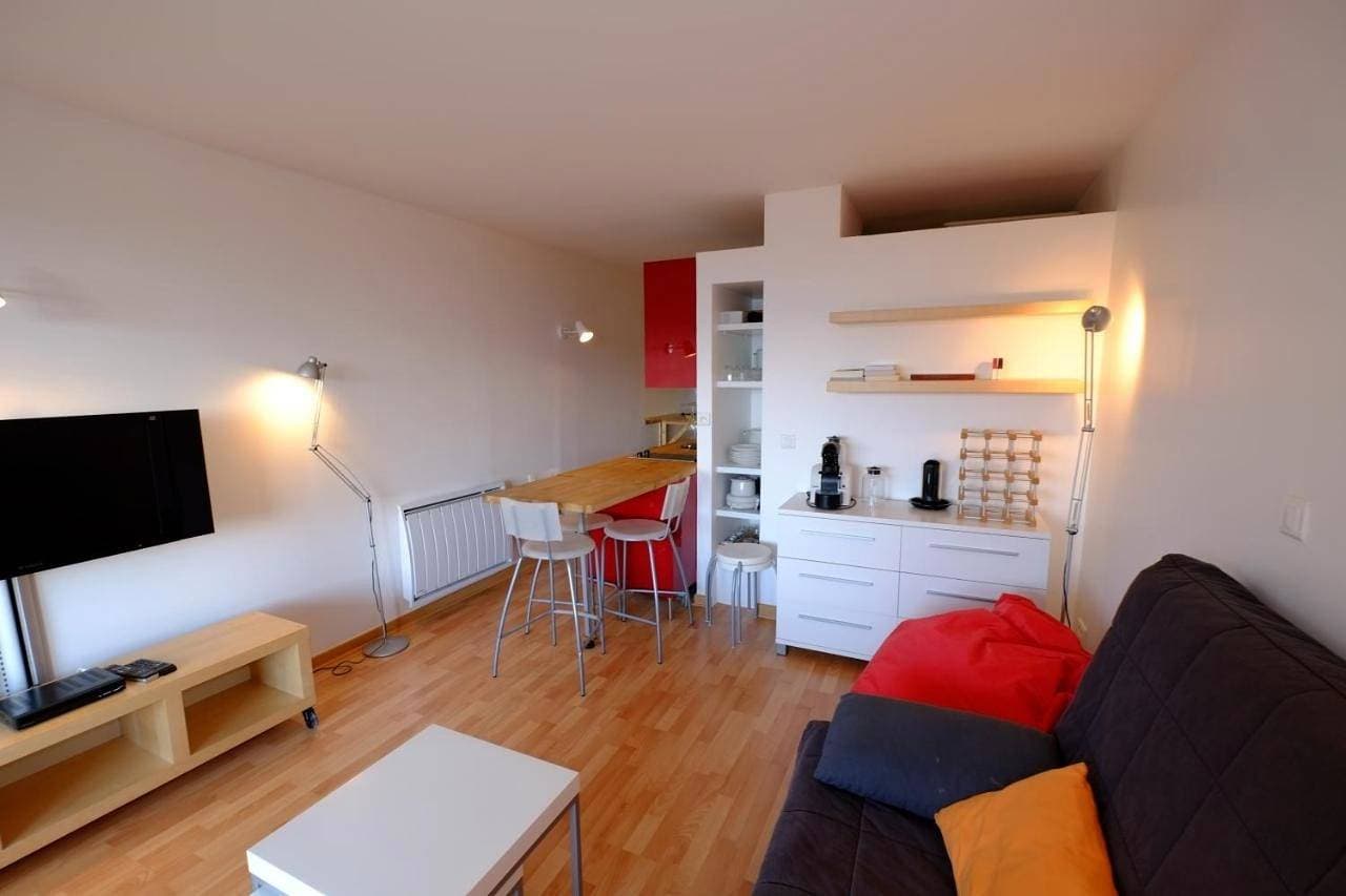 Foto 3 von 17: Apartment with Balcony