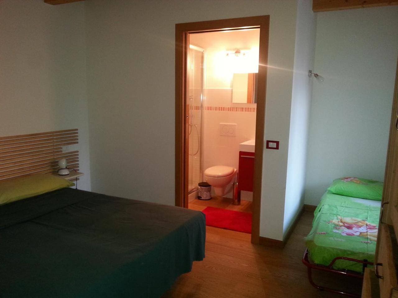 Foto 7 von 11: Large Double or Twin Room