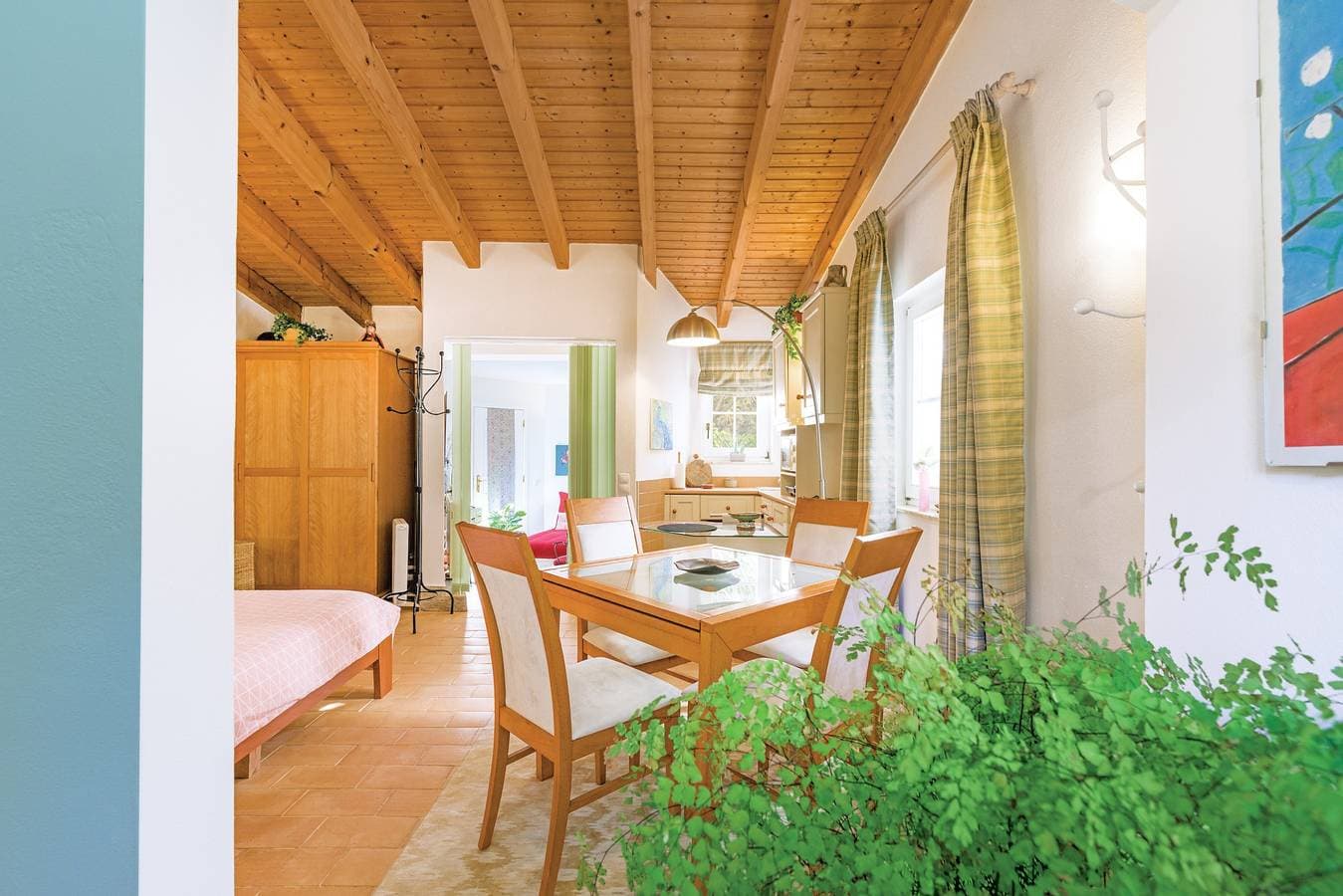 Foto 2 von 31: Ferienhaus 'Casa Cisne - Selão Da Eira' mit Seeblick, Gemeinschaftspool und Wi-Fi