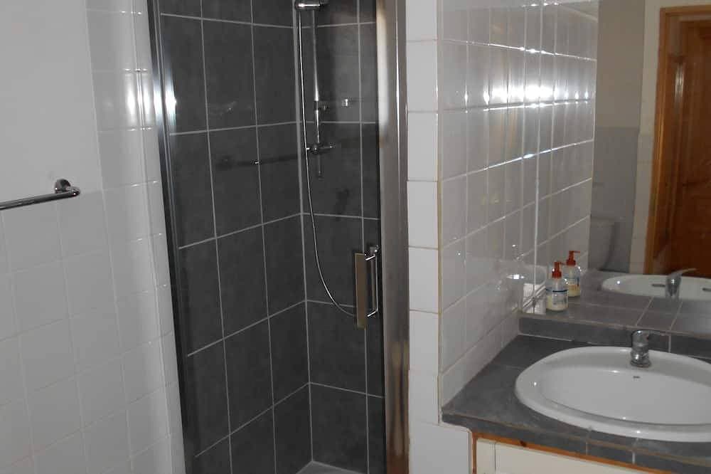 Foto 4 von 23: Ferienhaus auf parkähnlichem Privatanwesen mit Pool bei Arles in der Provence