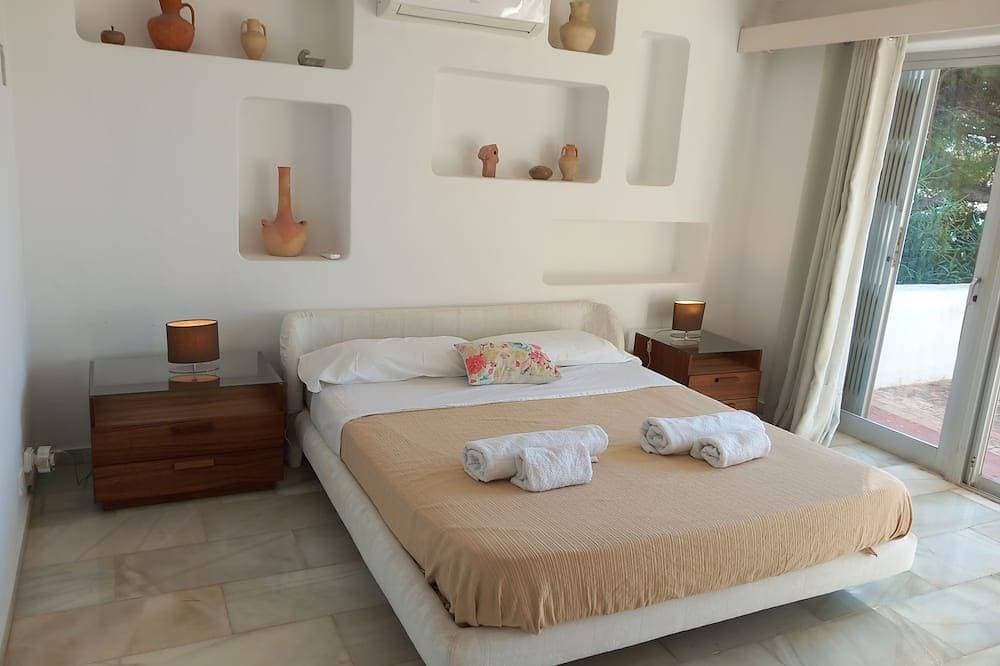 Foto 6 von 30: Schöne Villa direkt am Meer. Haus in erster Meereslinie.