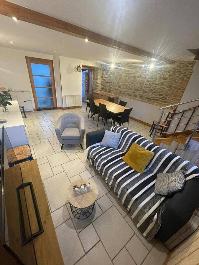 Foto 4 von 40: Three-Bedroom House