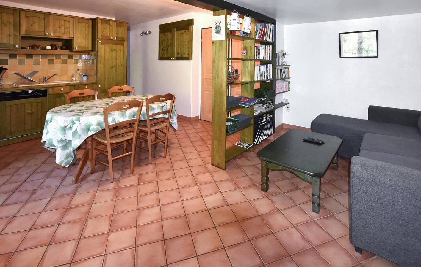 Foto 6 von 21: Reizend, 1 km von Saint-Brès entfernt: Gemütliche Ferienwohnung mit Garten und WLAN