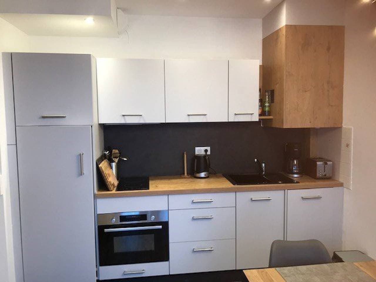 Foto 2 von 15: Studio-Kabine f. 5 Pers - Direkt an Pisten - Überdachter Parkplatz - Balkon