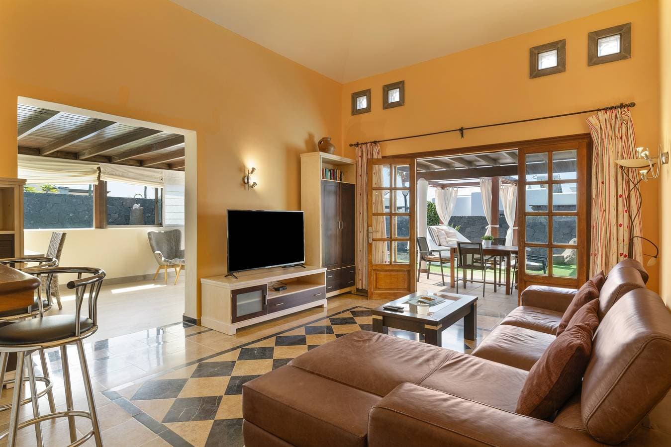 Foto 6 von 29: Ferienvilla 'Carabela 83' mit Bergblick, privatem Pool und WLAN