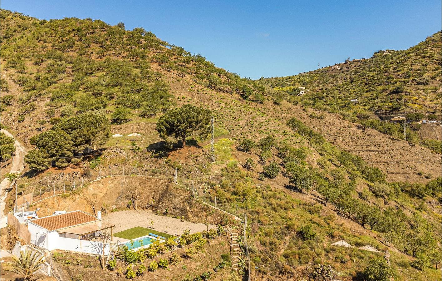Poolside Haven: AC, Terrasse, Internet & Grill (800m von den Arenen, 1km zum Rio Seco) 1