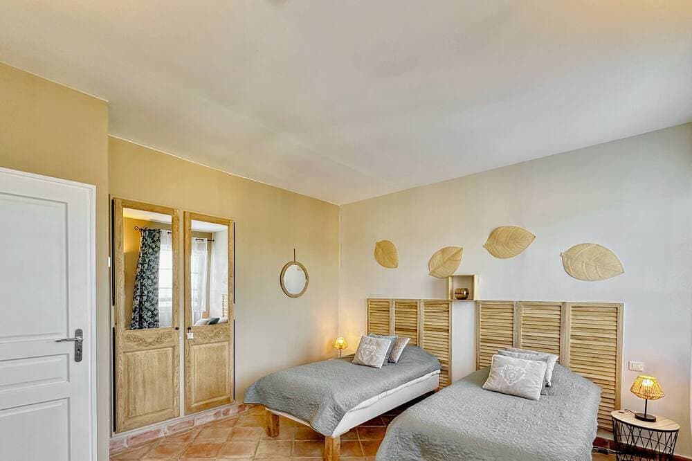 Foto 4 von 7: Maison Oléa - Chambre D'hôtes \"fleur de Lin\" Avec vue sur la Vallée de la Vézère