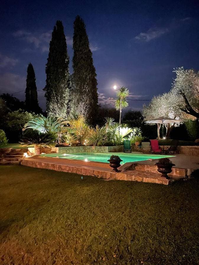 Villa Ty Laouen- villa confort avec piscine et jacuzzi- Parc -Opio-Valbonne 1