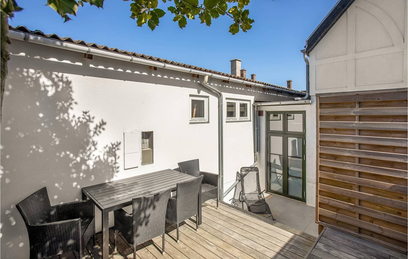 Foto 12 von 23: Ferienhaus für 4 Personen mit Terrasse