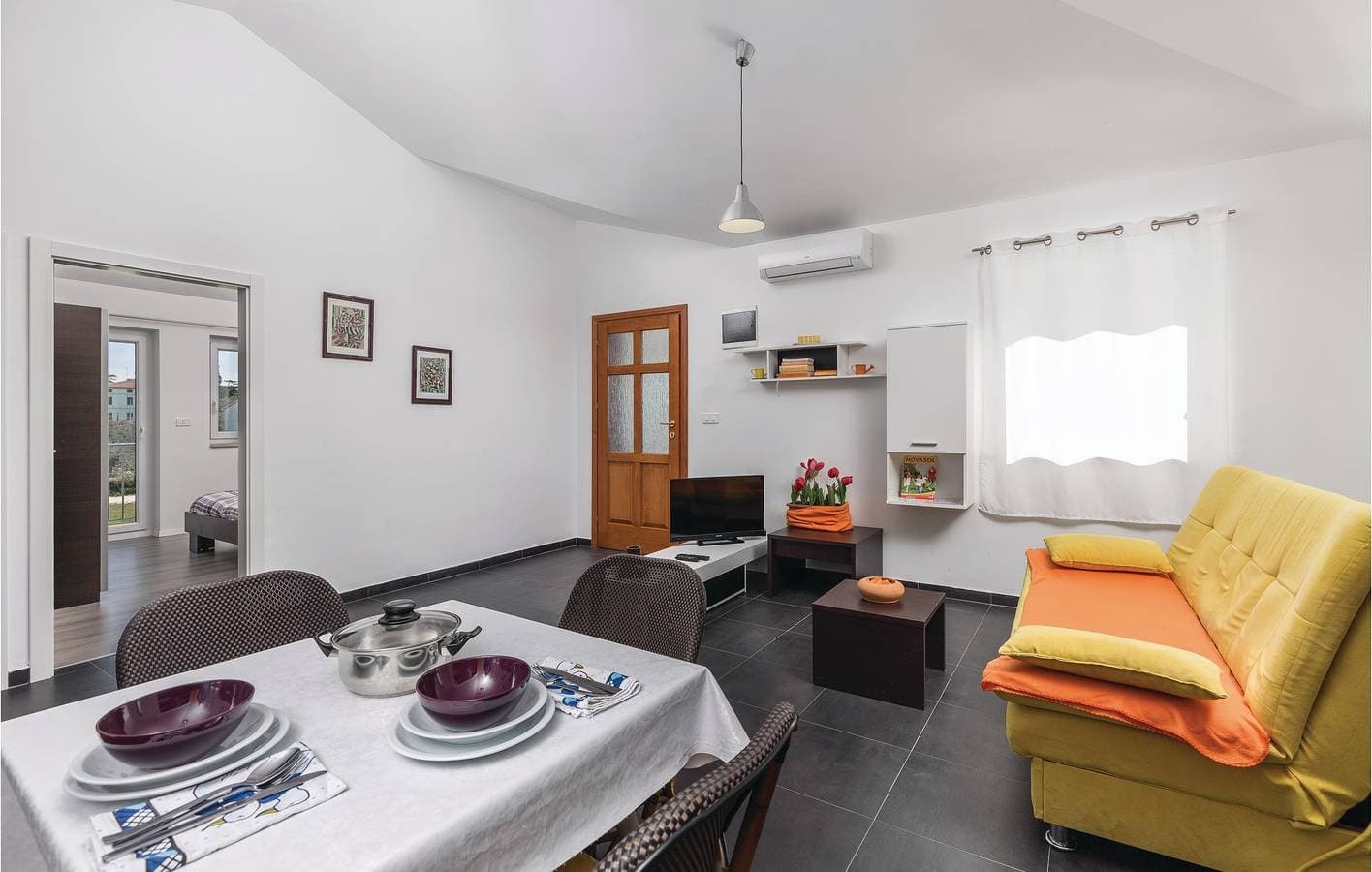 Foto 10 von 22: Gemütliche 1-Zimmer-Wohnung mit Pool in der Nähe des Zentrums von Vodnjan