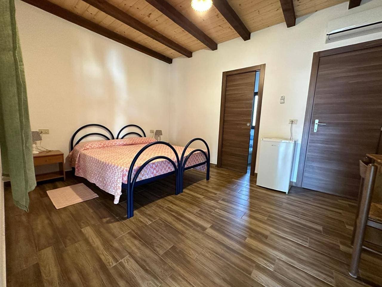 Foto 13 von 17: Double or Twin Room with Swimming Pool Access