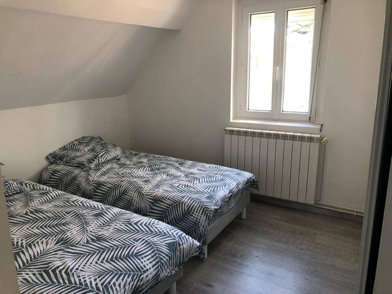 Foto 7 von 12: Three-Bedroom House