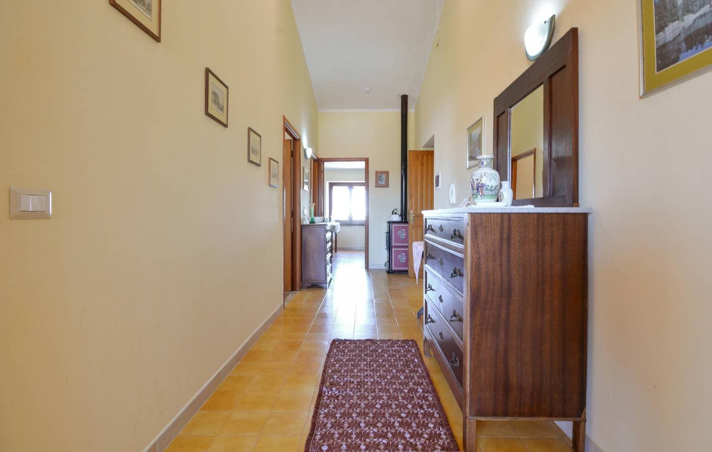 Foto 7 von 13: Gemütliches Apartment mit Terrasse, WiFi und Parkplatz in der Nähe von Restaurants und Fluss