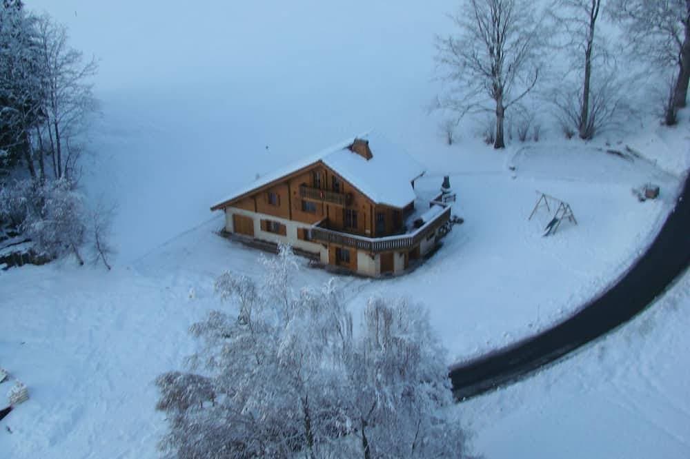 Foto 8 von 26: Schöne geräumige Wohnung in einem Chalet