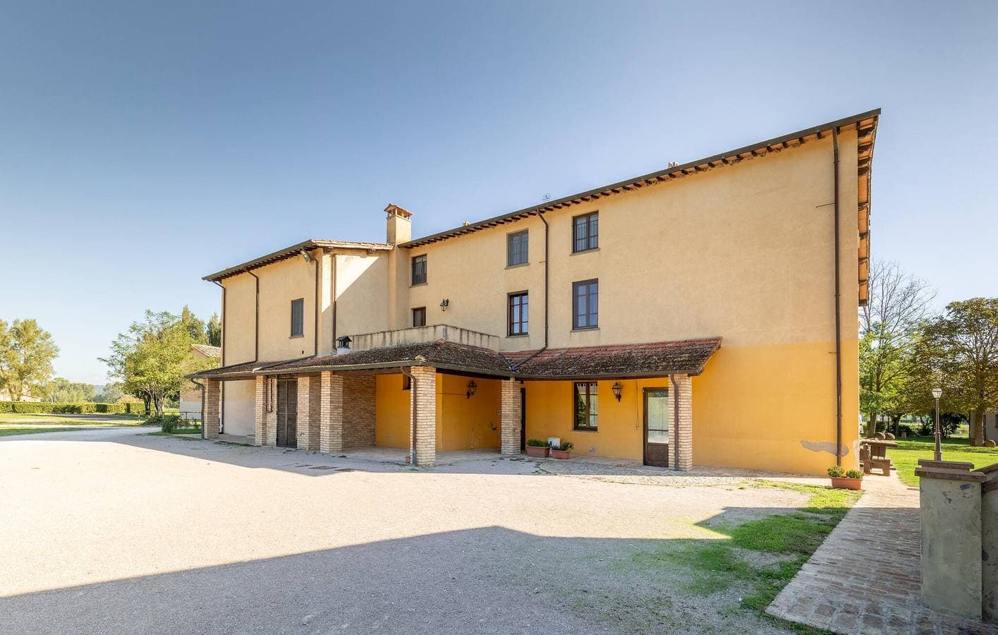 Foto 6 von 33: Ferienhaus am See mit Pool, Klimaanlage, Parkplatz und Küche, 2,5 km bis Umbertide