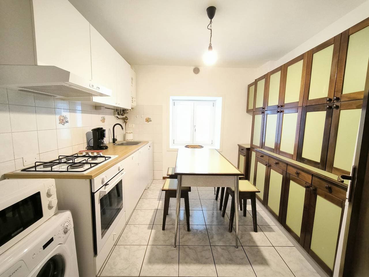 Foto 12 von 20: Ferienwohnung für 4 Personen mit Terrasse