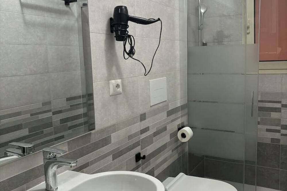 Foto 9 von 28: Renovated apartment 5 minutes from the beach