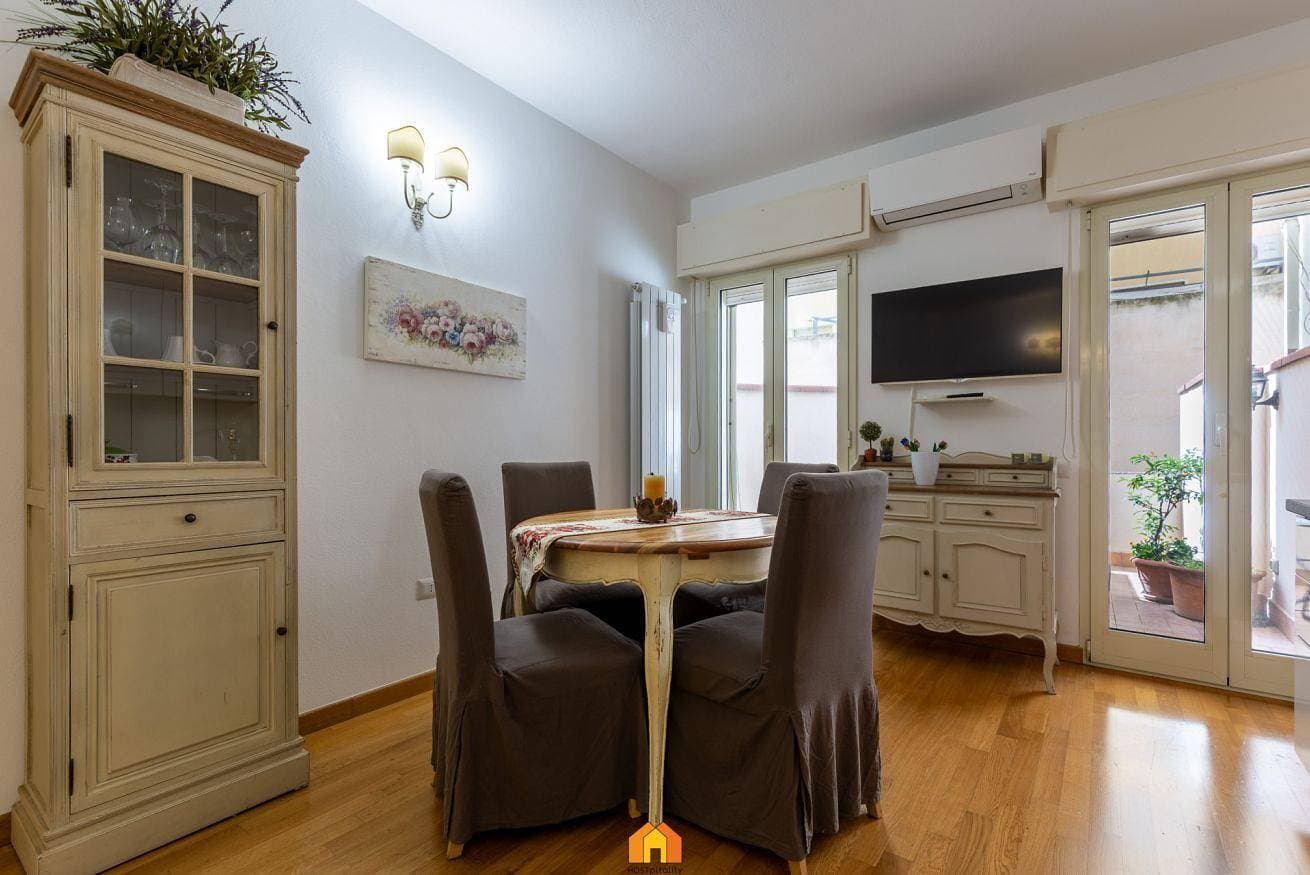 Foto 4 von 29: Ferienwohnung für 4 Personen mit Balkon/Terrasse