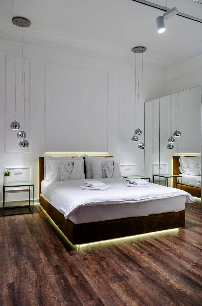 Room 25 Belgrade 1