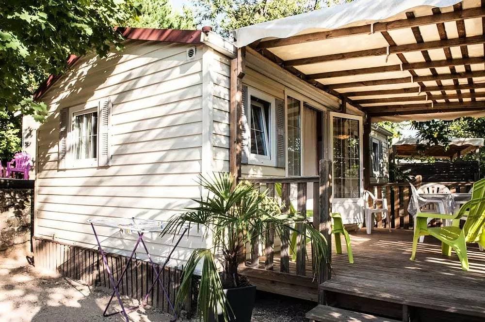 Foto 6 von 37: Chalet Abeille  mercredi a mecredi en saison 4 Personen