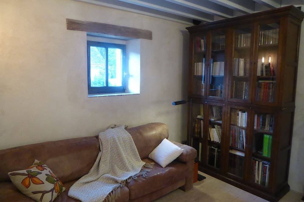 Foto 12 von 30: Eine gemütliche, technisch versierte, hohe Scheune im Herzen des Loire Valley Grands Chateaux